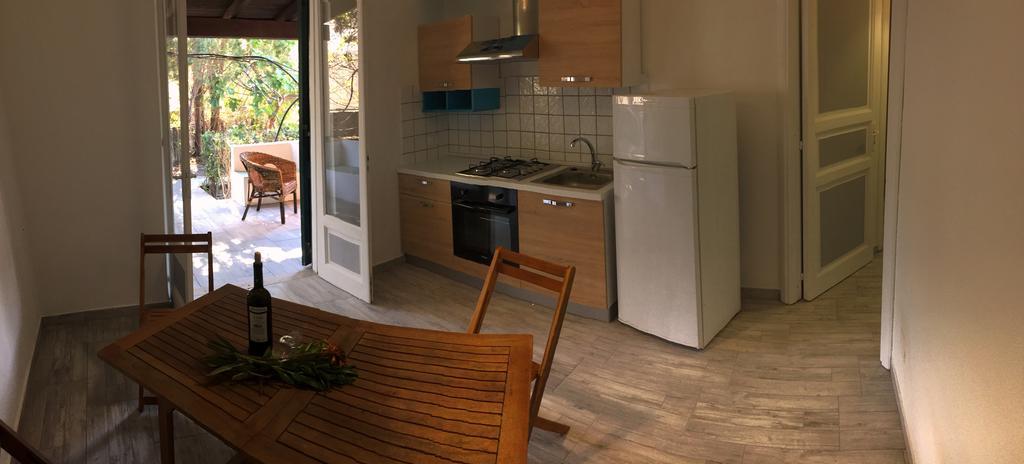 Titina Village Porto Вулькано Екстер'єр фото
