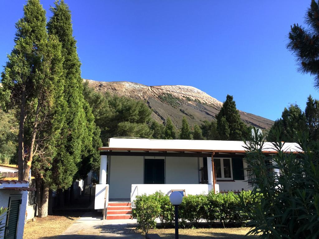 Titina Village Porto Вулькано Екстер'єр фото
